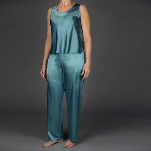 New Jones New York Lingerie Pant Set